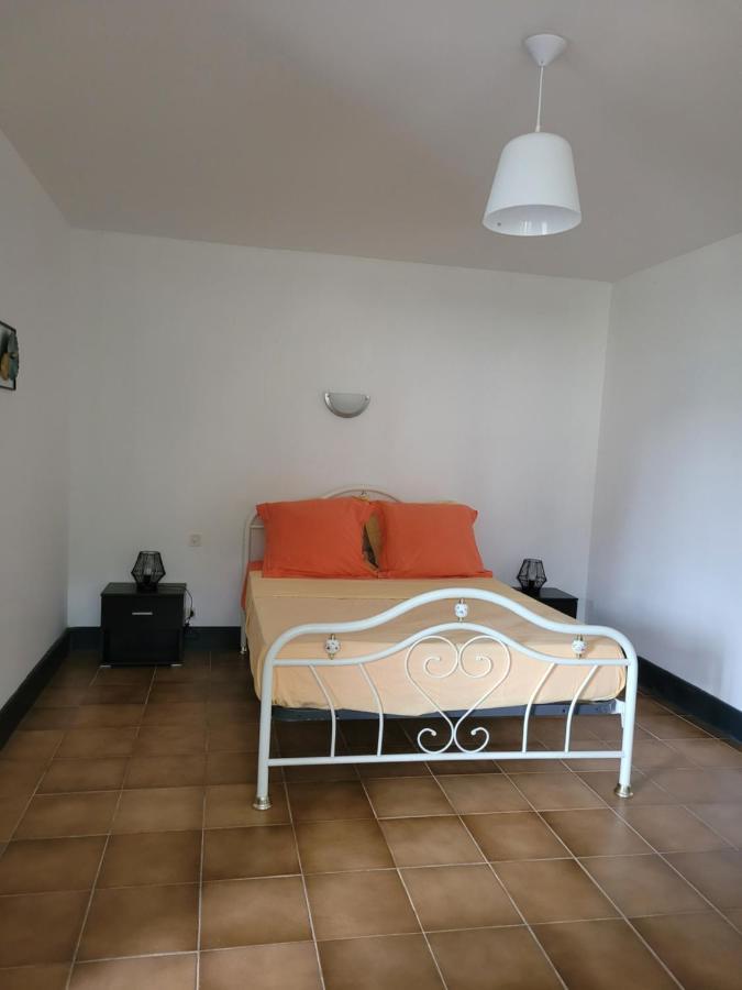 La Rhomane Villa Chabris Bagian luar foto